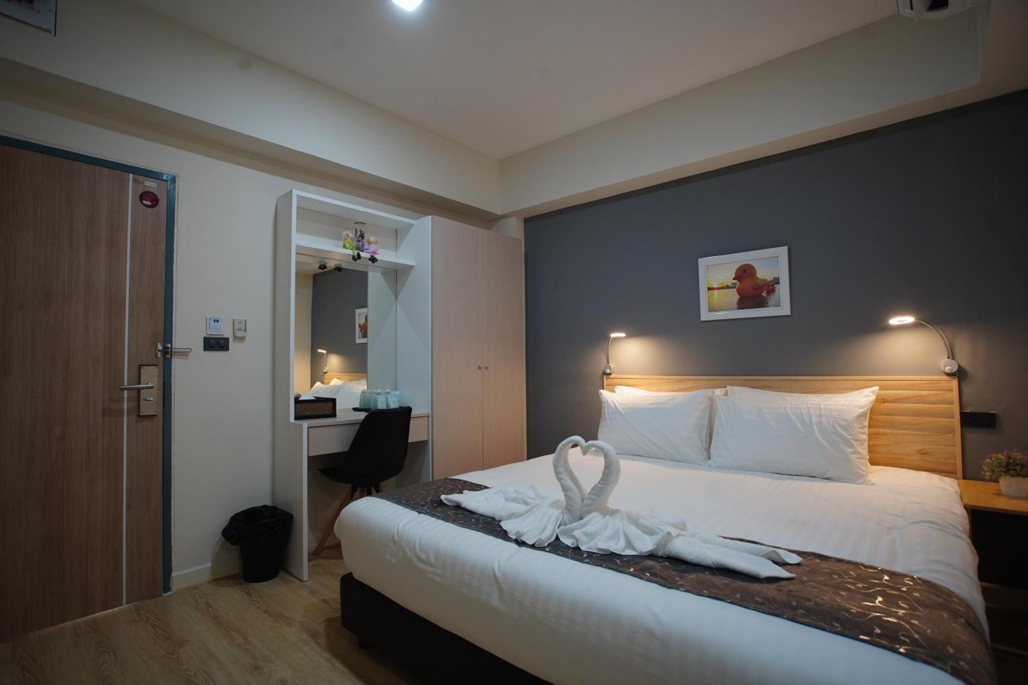 Tisa Hotel Udonthani Экстерьер фото